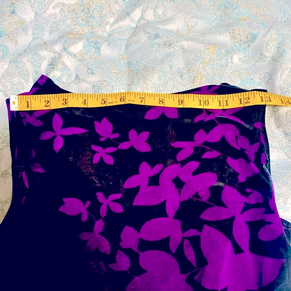 Beechers Brook Blouse Black with Purple flowers (Medium) - Picture 4 of 4